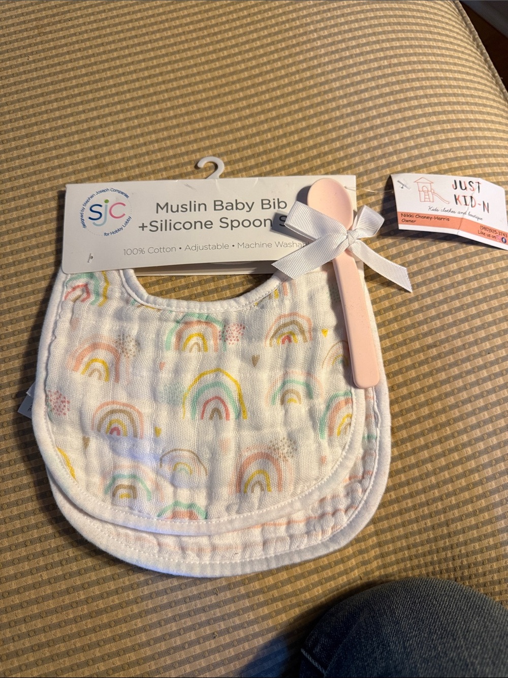 Muslin Baby Bib with Silicone Spoon - Pastel Rainbow / Pink